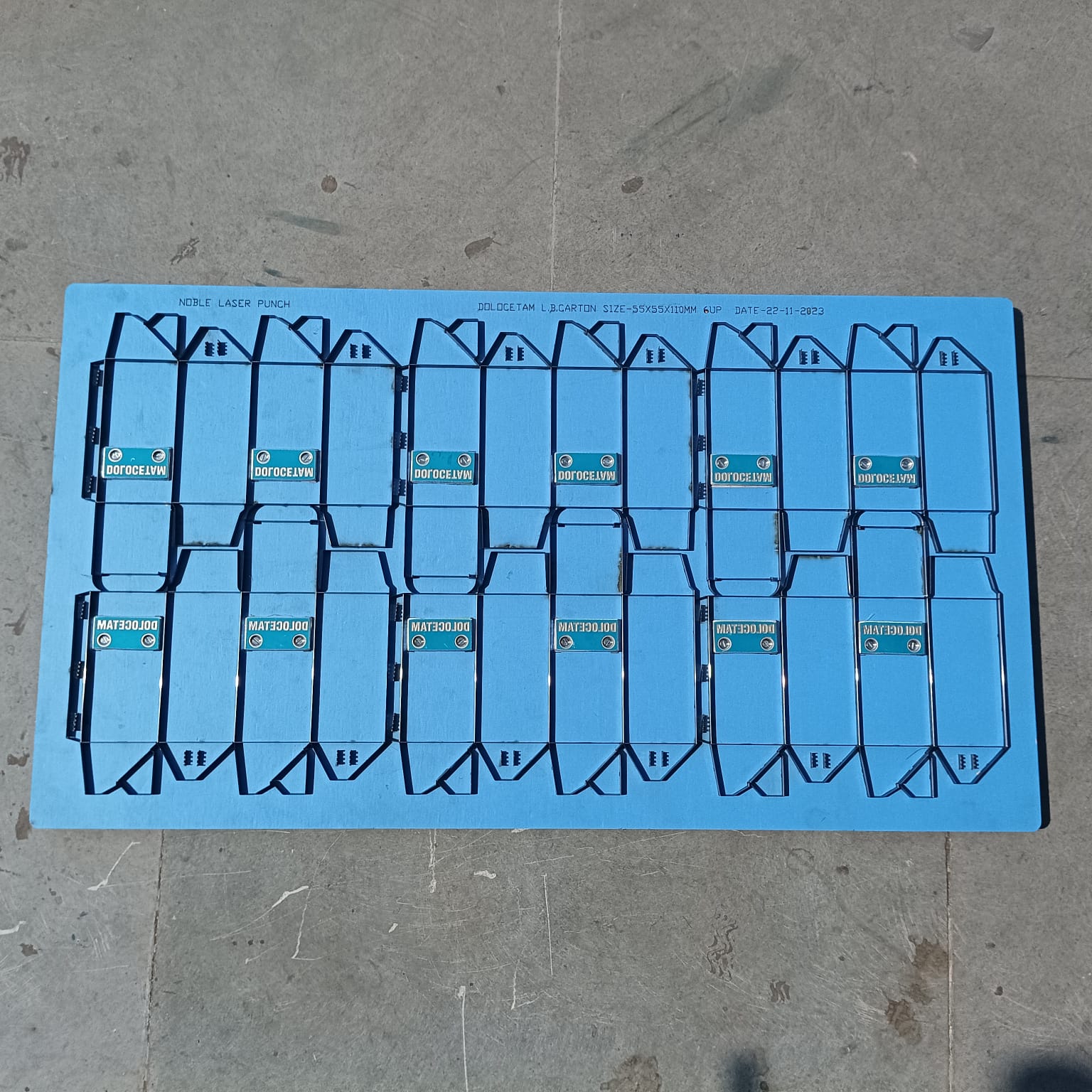 Online emboss2